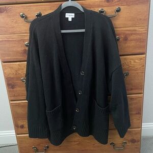 Women’s Black Chunky Cardigan Sweater